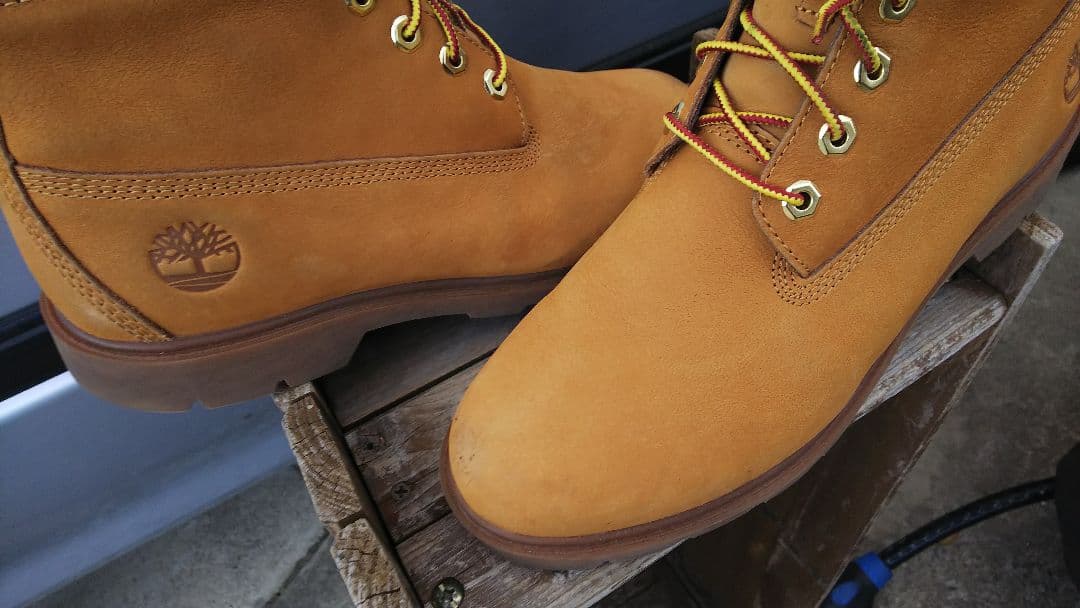 Timberlandティンバーランド6インチウィートヌバックレザーブーツ9.5W