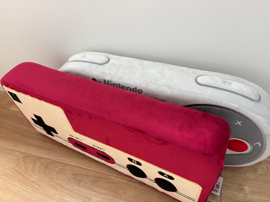 【新品】ニンテンドーミュージアム ファミコン スーパーファミコンクッションセット