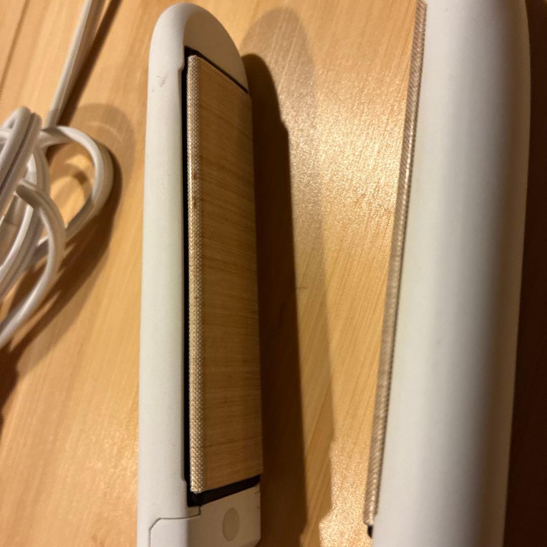 KINUJO ストレートヘアアイロン DS200 ホワイト　【美品】