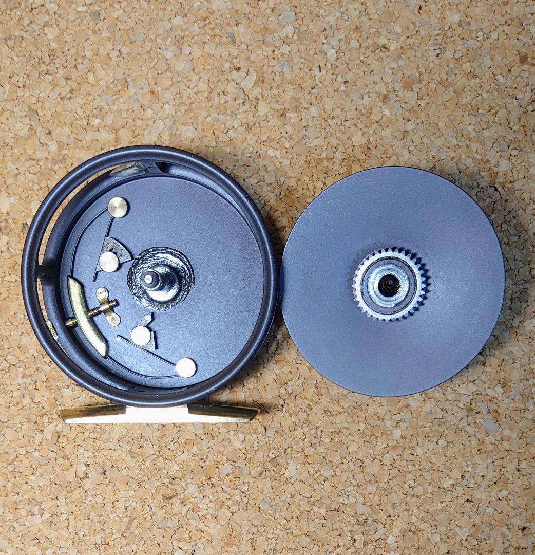 リール Hardy Featherweight