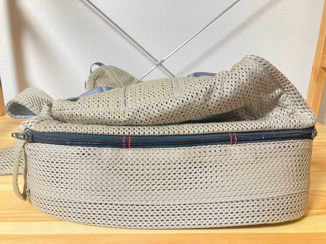 ☆超美品！ ベビービョルン 抱っこ紐 ワンカイエアー グレーベージュ 抱っこひも