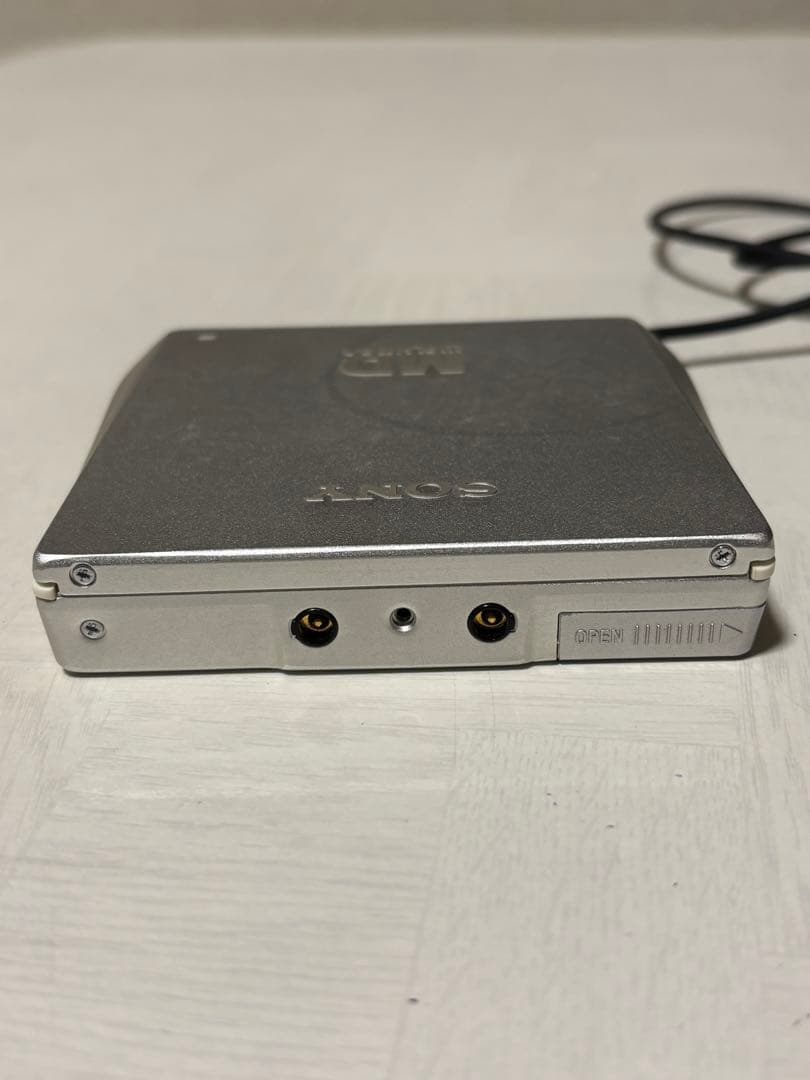 SONY MDウォークマン MZ-E75