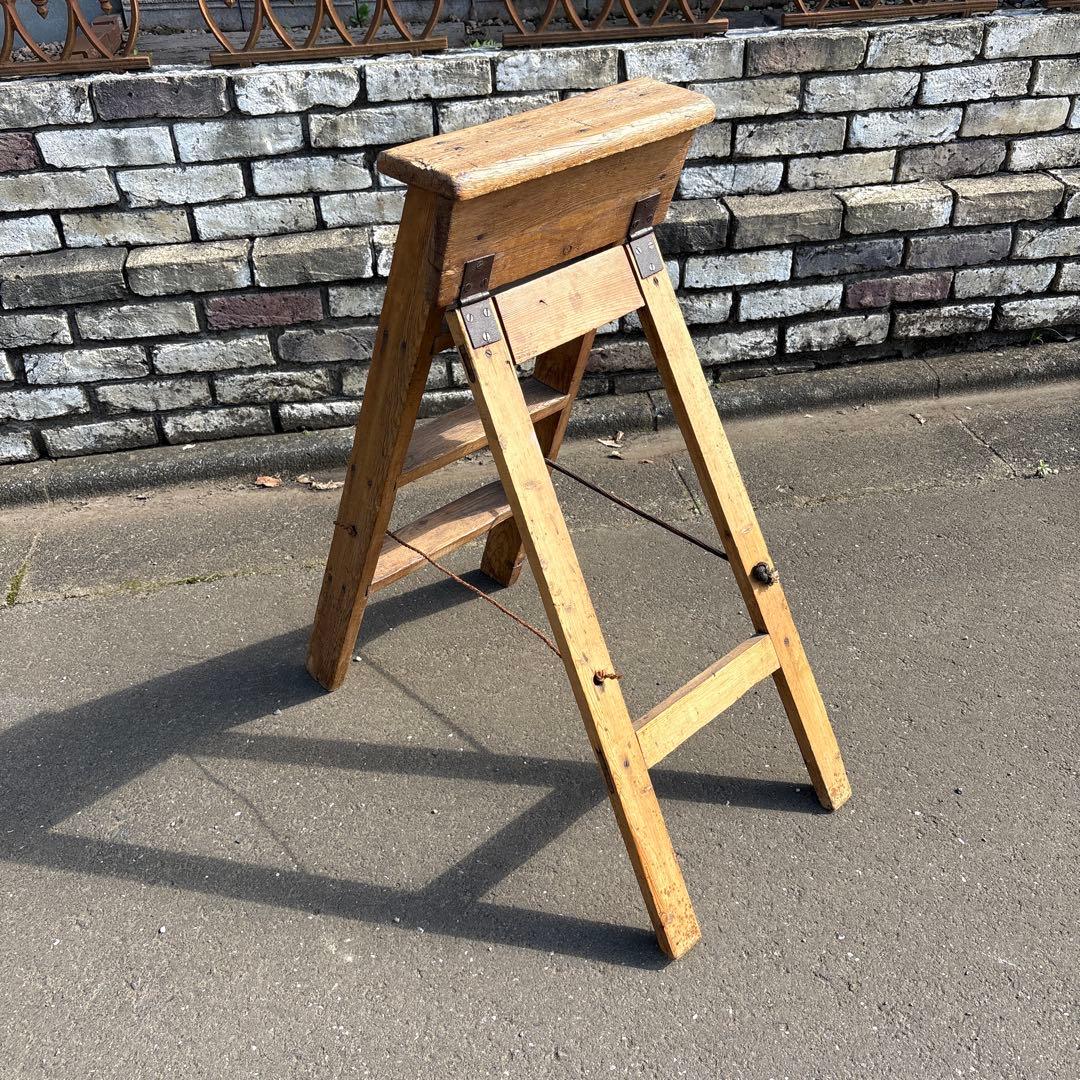 ステップラダー　アンティーク