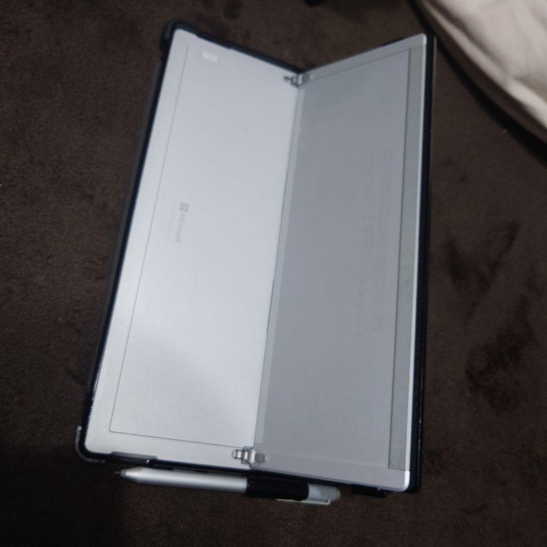 Surface Pro (第5世代) i7 8GBメモリ 256GB SSD