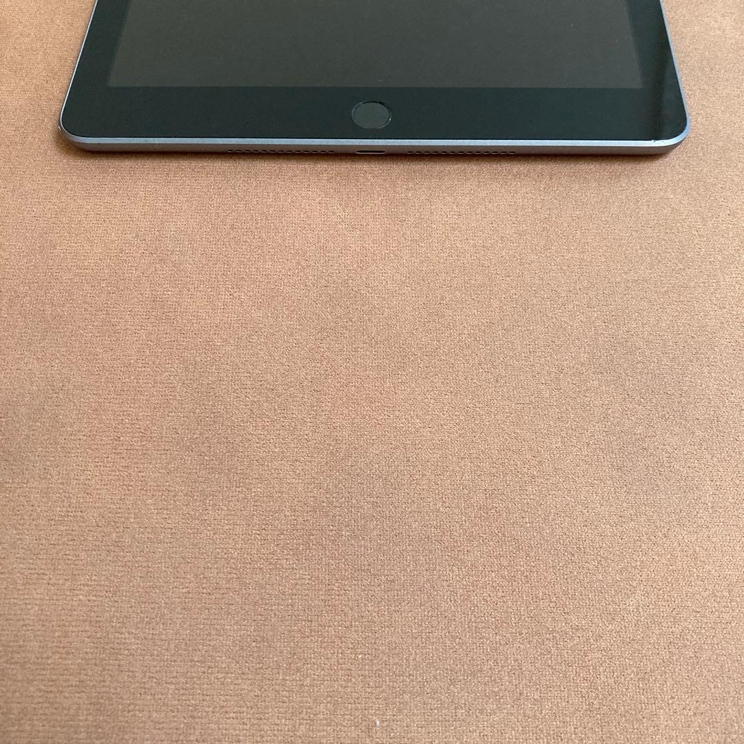 106【早い者勝ち】電池良好☆iPad6 第6世代 32GB WIFIモデル☆