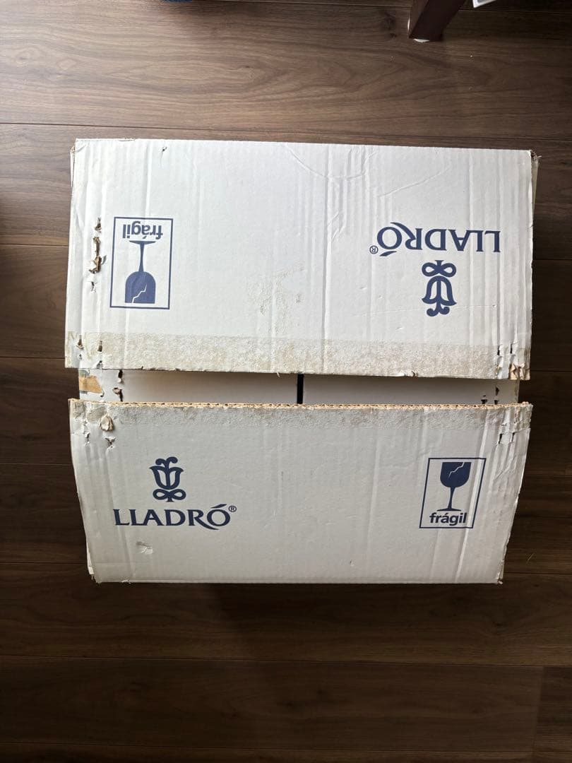 リヤドロ　希望の白馬　証明書有