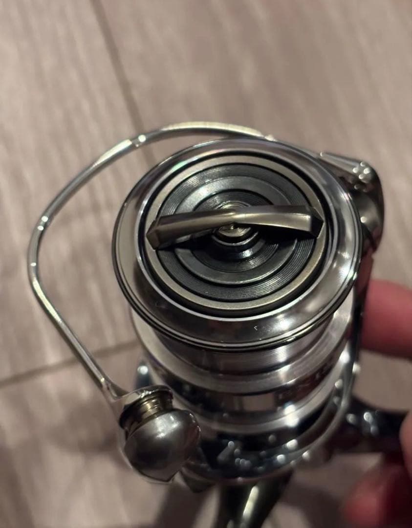 22イグジストLT2000S-H