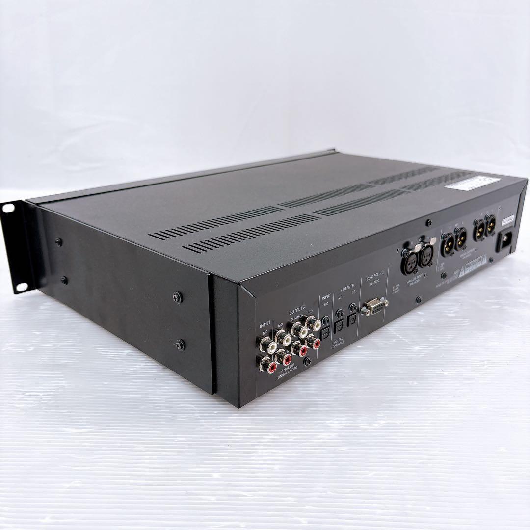 【極美品】TASCAM 業務用CDプレーヤー MD-CD1B MDプレーヤー