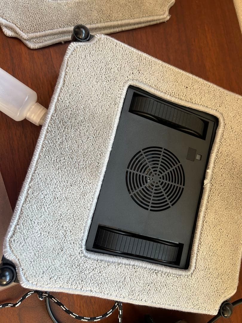 Alfabot 自動窓拭きロボット