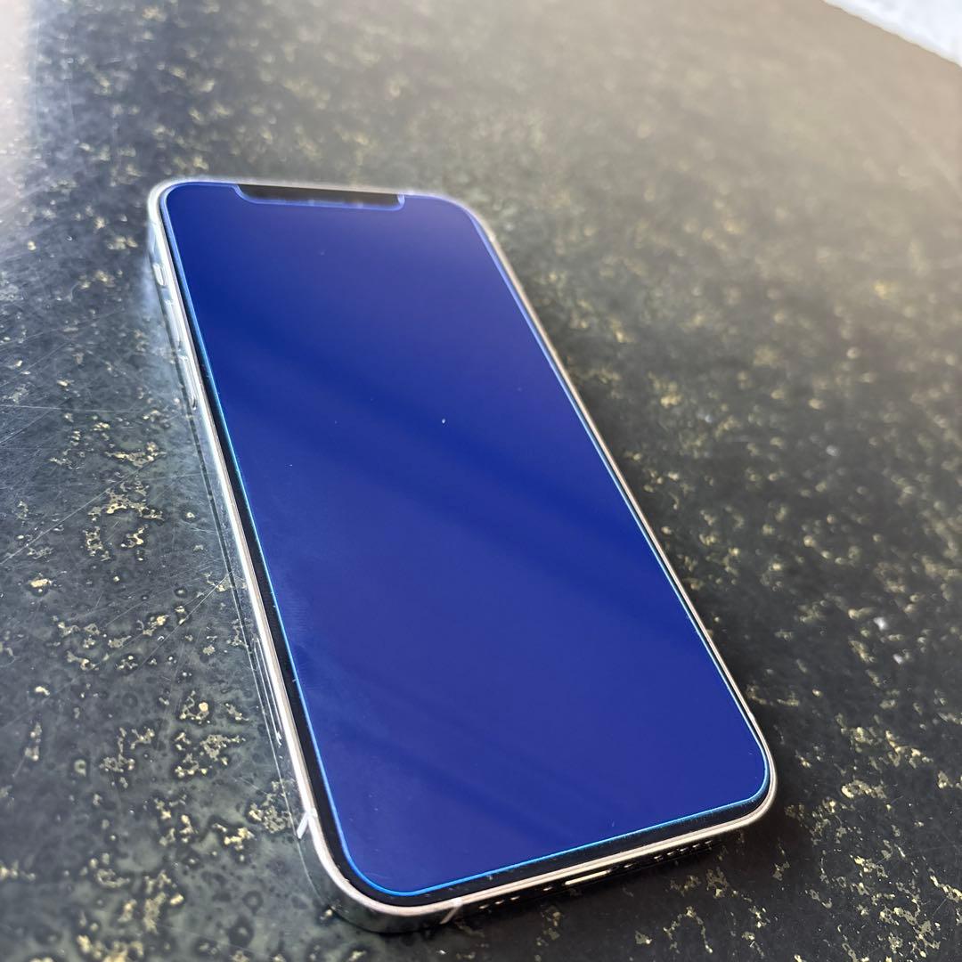 iPhone 12 pro 128G バッテリー76%