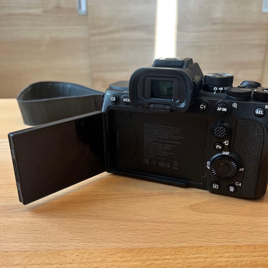【美品】SONY a7IV 一眼レフカメラ
