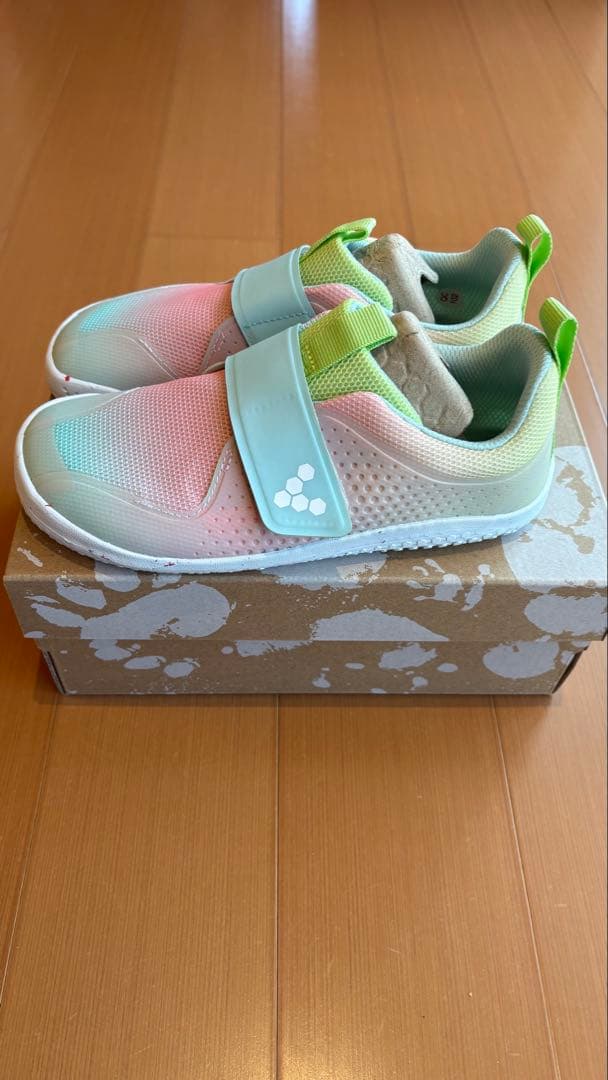 VIVOBAREFOOT プライマススポーツ III 新品未使用　32 キッズ