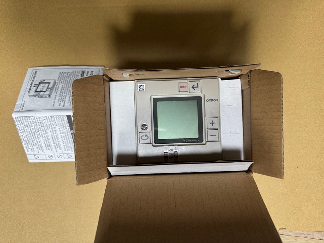 OMRON HSL-A タイマー 100-240V AC