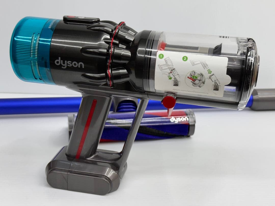 ダイソン掃除機　SV21 Micro 1.5kg 本体　ヘッド純正バッテリー付き