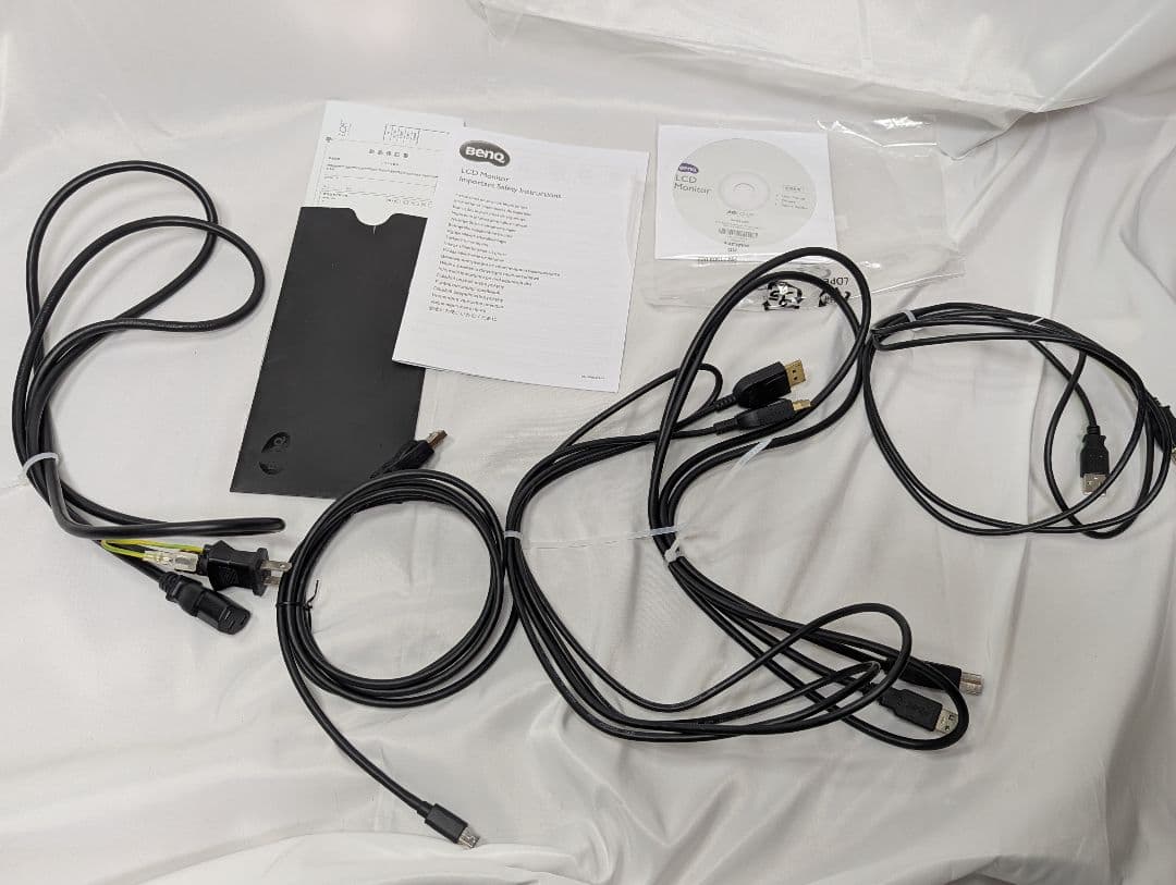 写真編集の定番！BenQ SW270C　キャリブレーションモニター