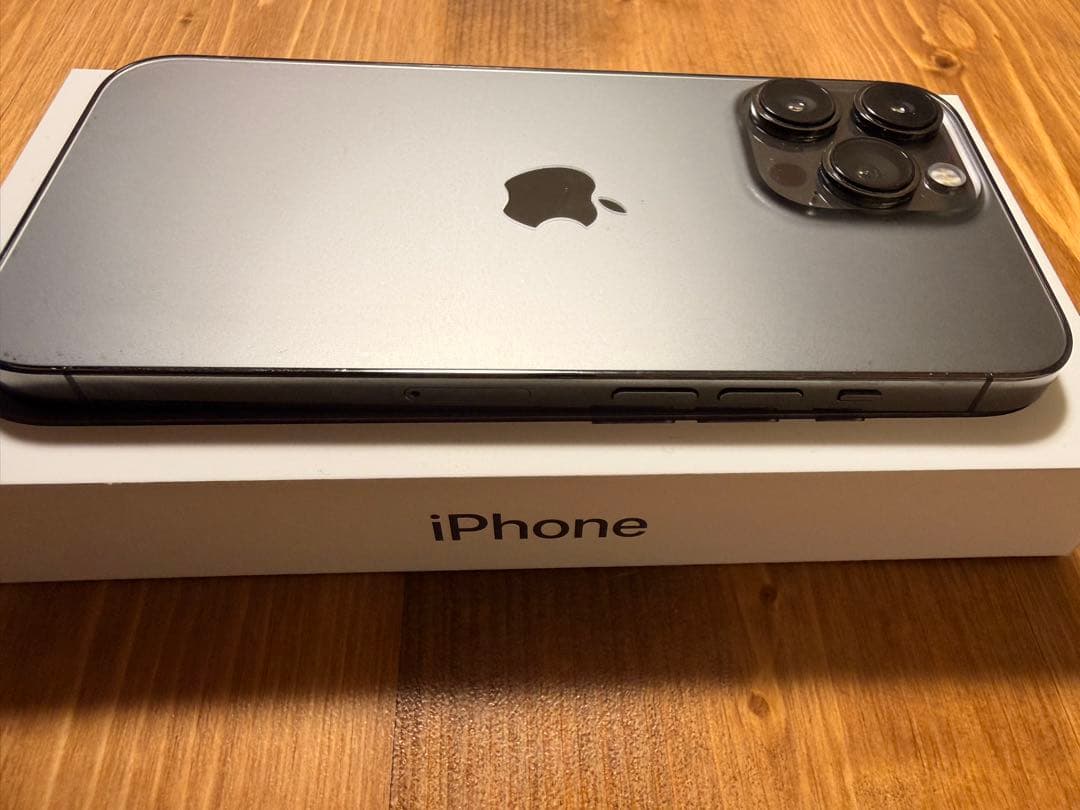 【美品】Apple iPhone 13 Pro グラファイト 256GB