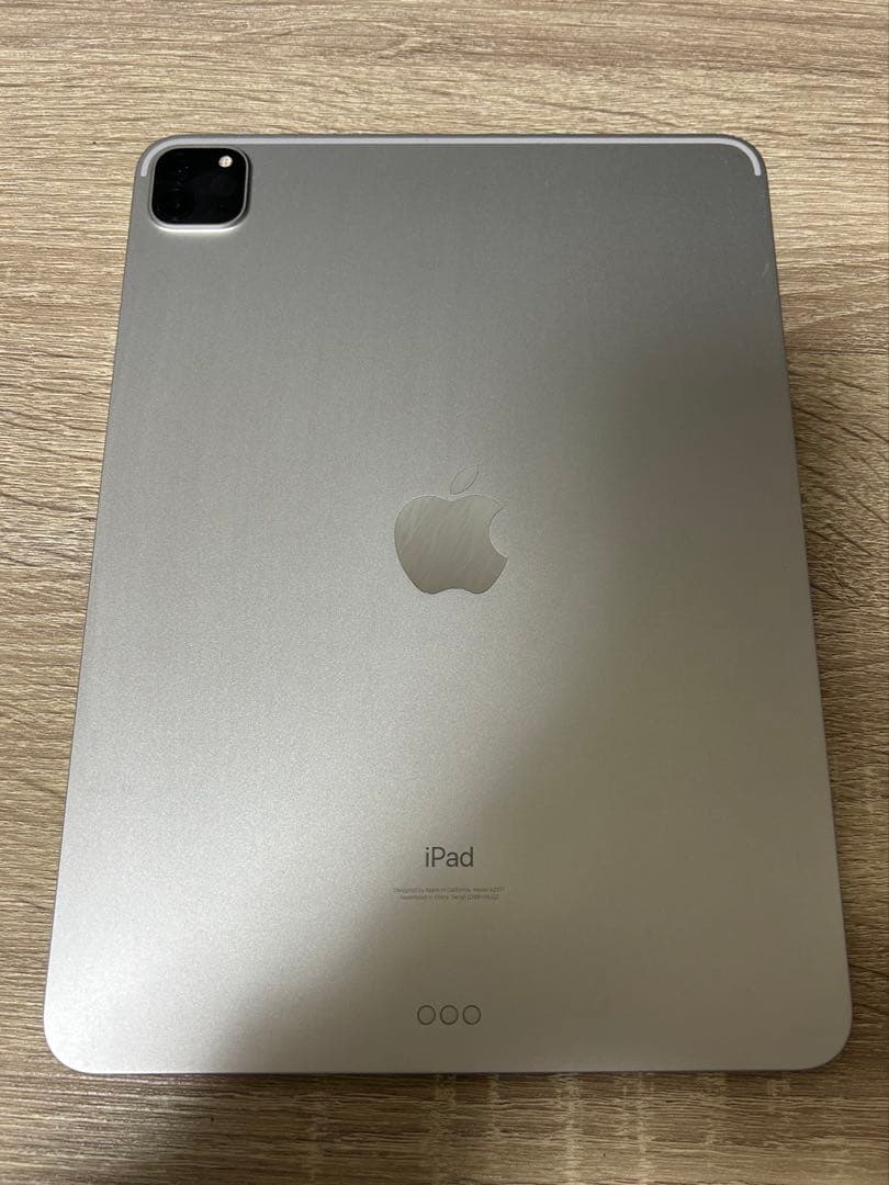 ipad pro 11インチ(第3世代) 128GB 中古　割れ有り