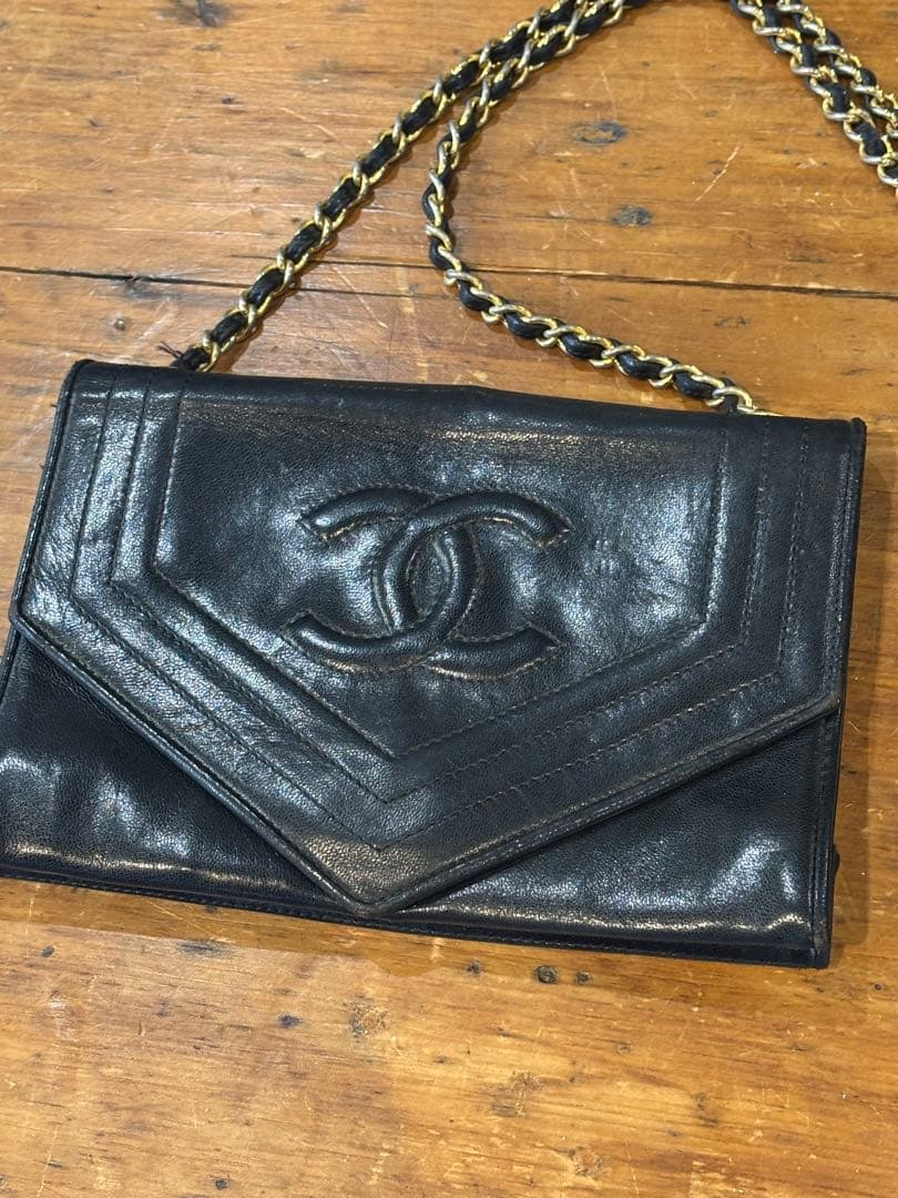 CHANEL シャネル　デカココ　ココマーク チェーンショルダーバッグ　レザー