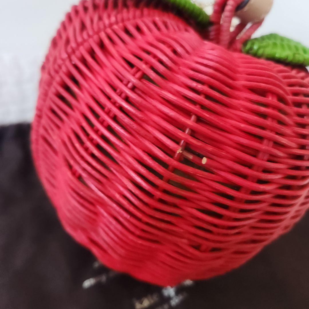 ケイトスペードニューヨーク　りんご　リンゴ　かごバッグ　立体　カゴ