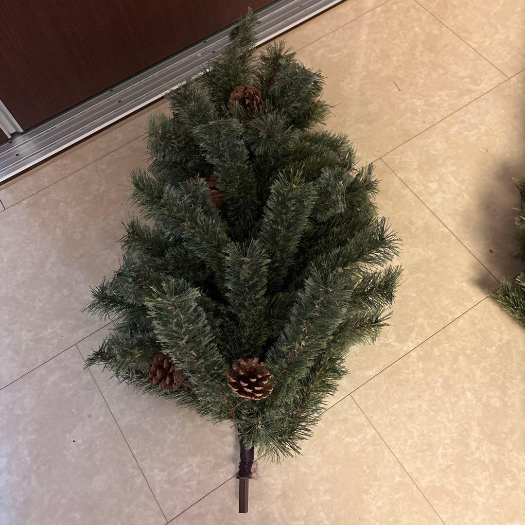 Alsace クリスマスツリー 180cm 松ぼっくり付き