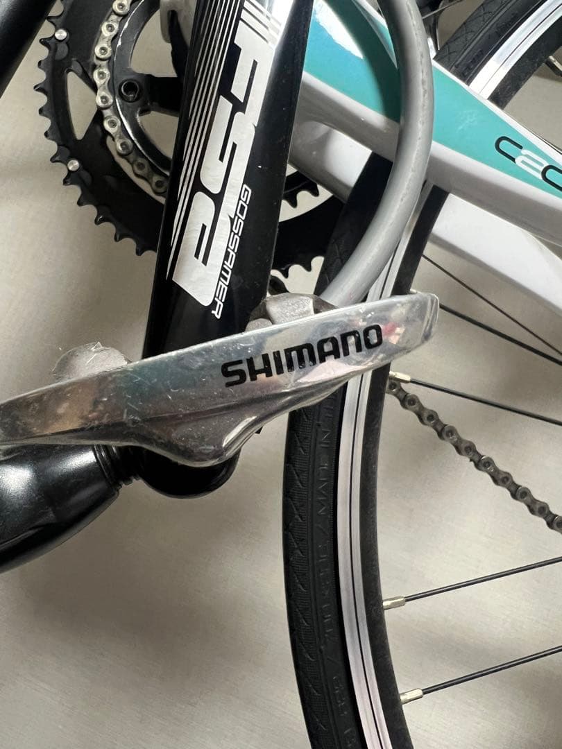 Bianchi ロードバイク カーボン美品　ホワイト/ターコイズ