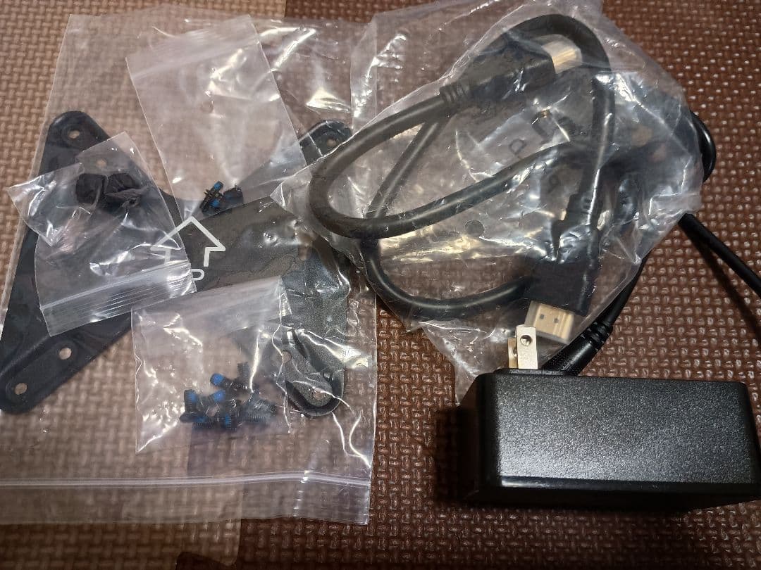 MINIS FORUM UN100L ミニPC