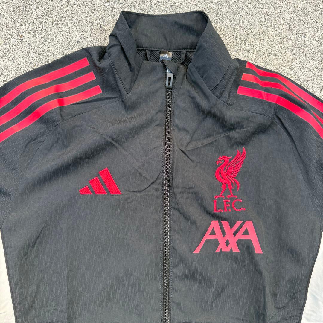 Liverpool FC adidas 25/26 プレゼンテーションジャケット
