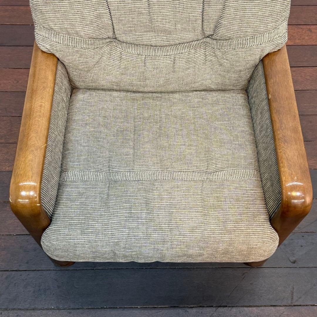 H110K69e カリモク karimoku 1人掛けソファ