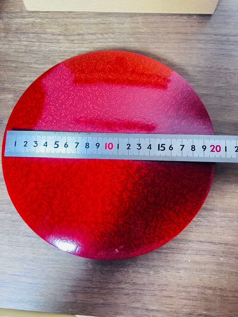 【香川漆器】(22cm) 美しい後藤塗の三段丸重(後藤塗、天然木くりぬき)