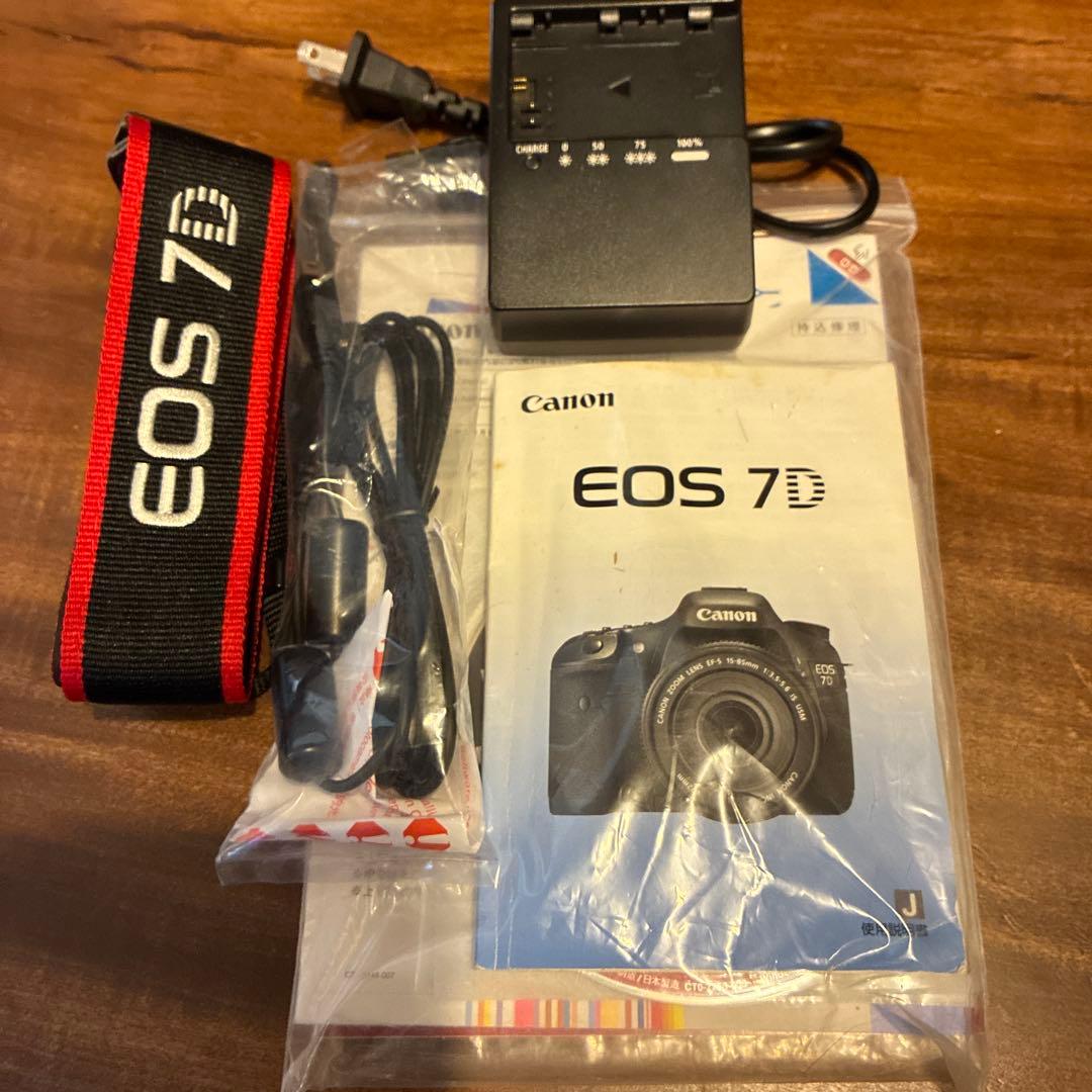 デジタルカメラ Canon EOS7D