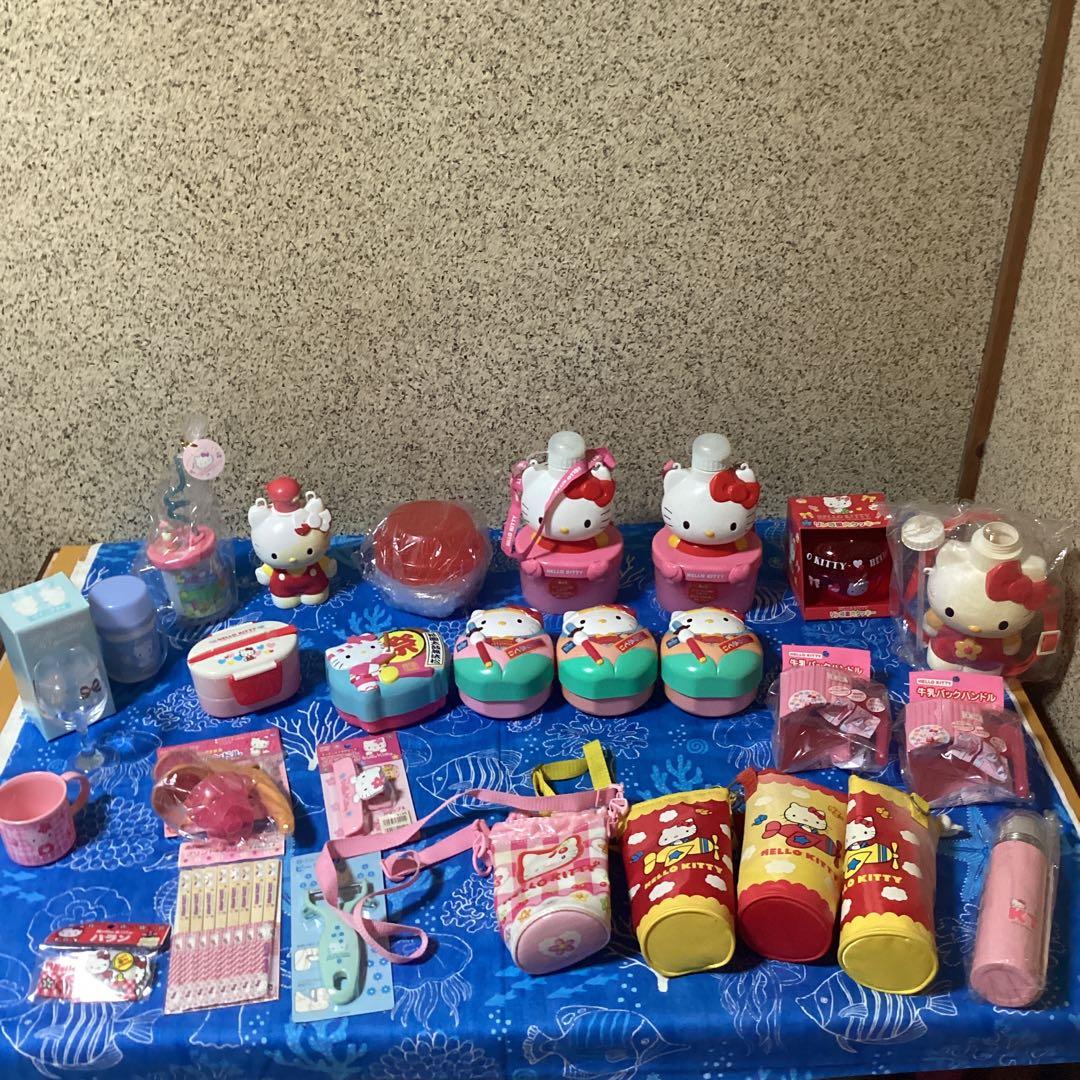 3725ハローキティ弁当箱&水筒&水筒カバーセット