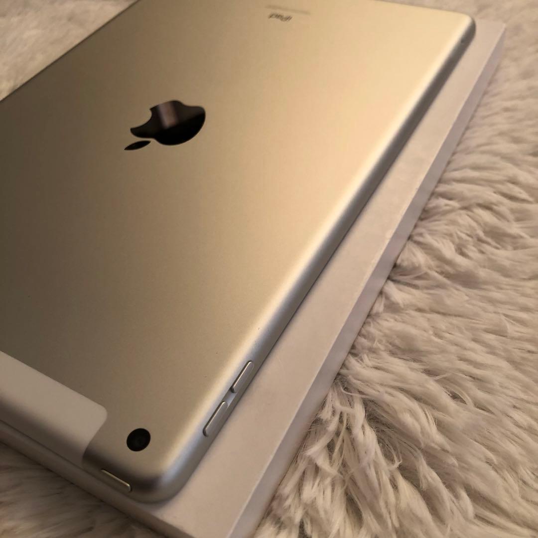 【即購入OK】iPad 第9世代 セルラーモデル【極美品】 #12 【付属品】