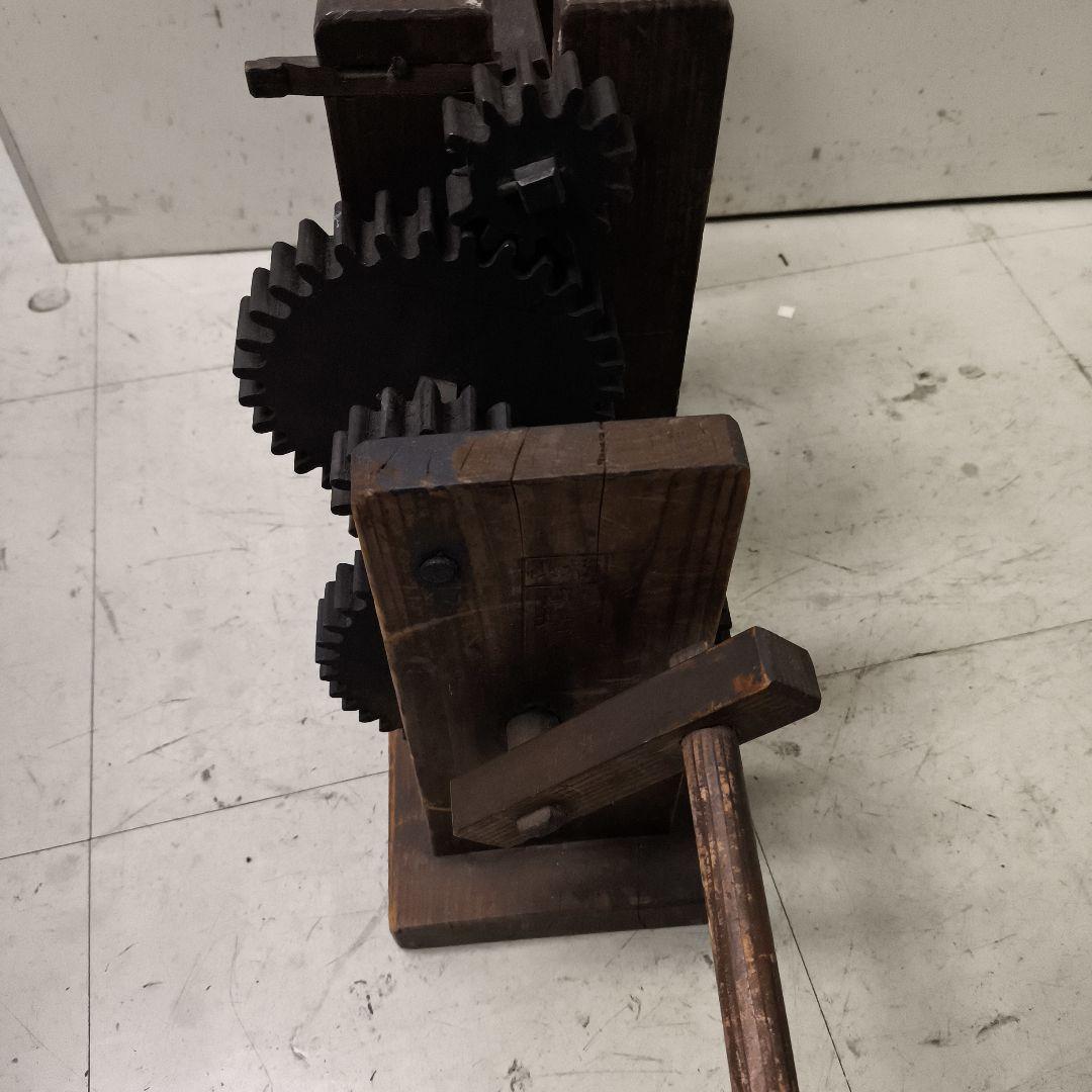 骨とう品★多分木工糸車★動作確認します★100年経っているかな？