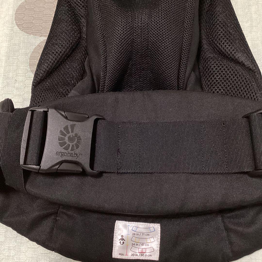 美品 エルゴ 抱っこ紐 オムニ360 クールエアー　ポーチ付　ブラック メッシュ