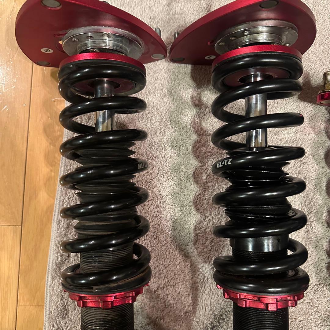 バラ売OK‼️WRXSTI VABリア新品 F/BLITZzz-r R/ラルグス