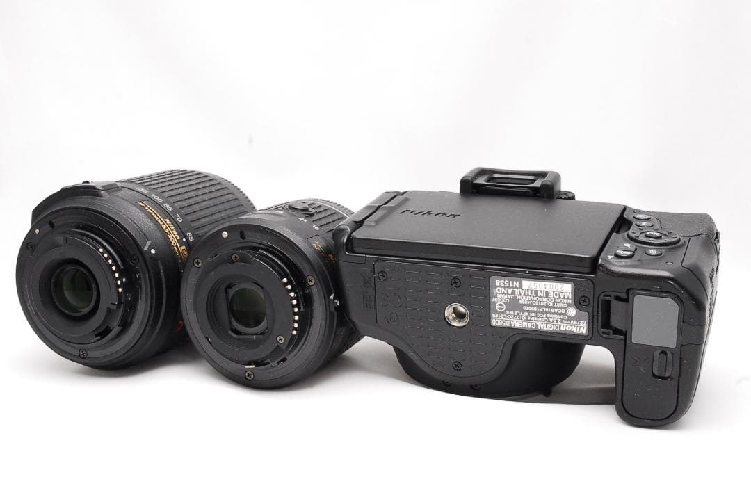 Wレンズキット♥ Nikon D5600 ♥ 美品 一眼レフ 初心者おすすめ