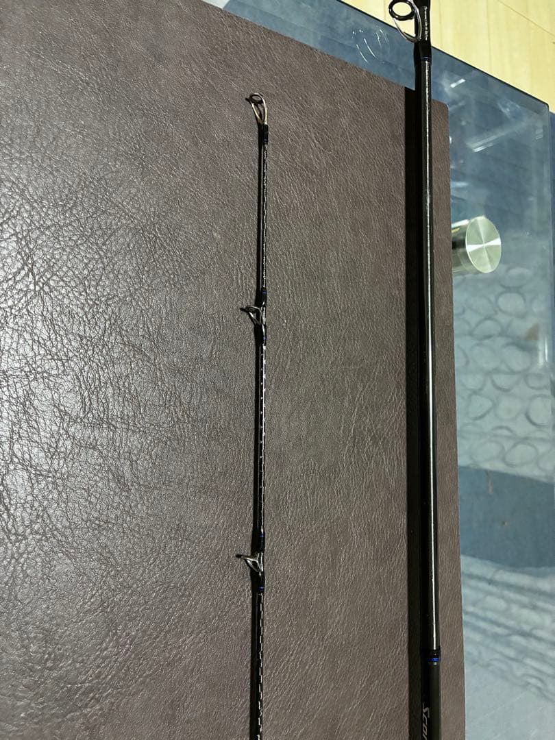 シマノ　スコーピオン 17113R-2 Scorpion