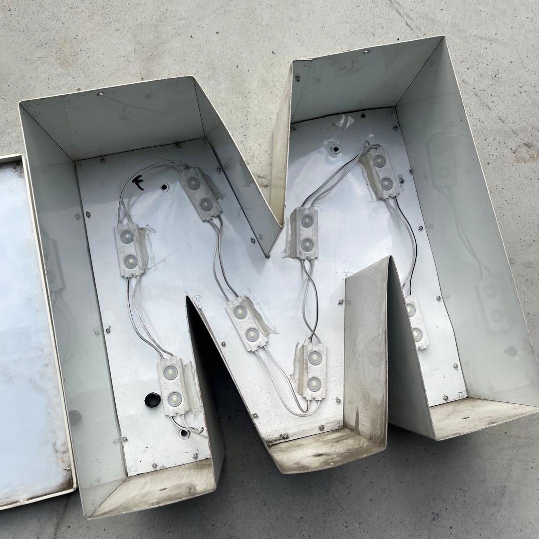 M 看板 アルファベット レターサイン 文字 アメリカ ビンテージ アンティーク