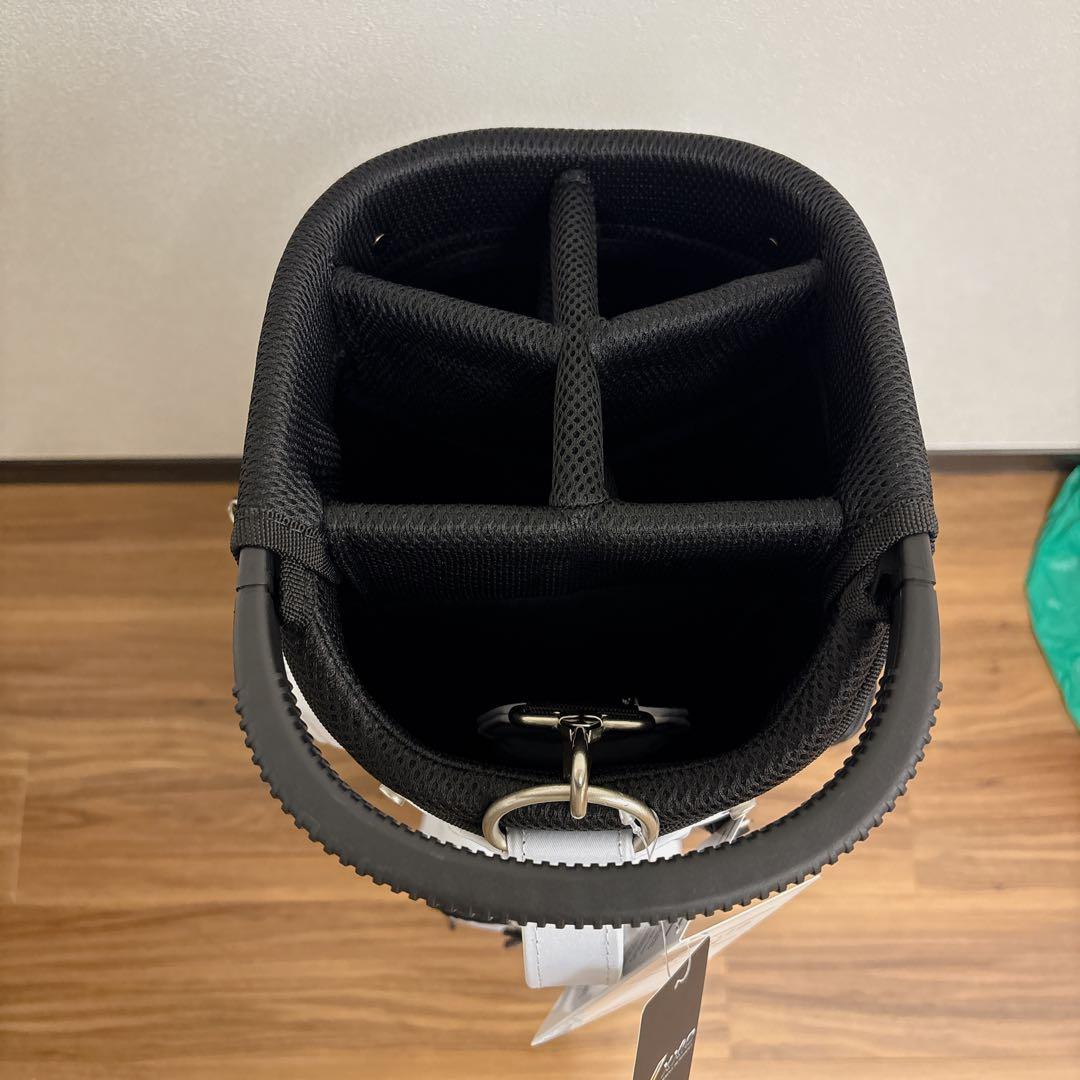 新品未使用　タグ付き　XXIO キャディバッグ ホワイト