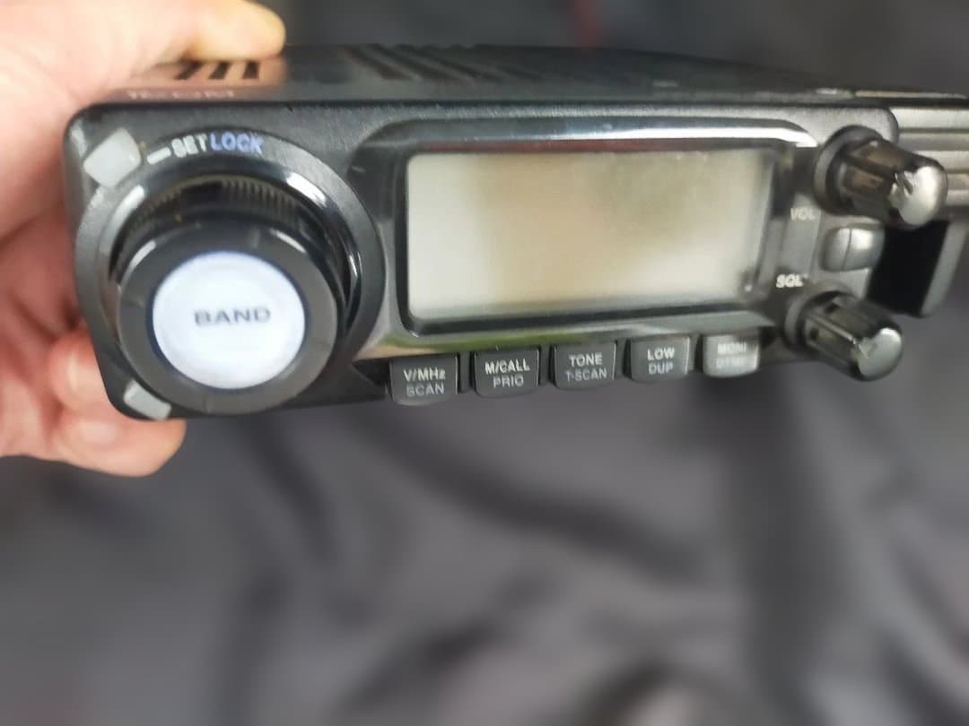 【値下げ】ICOM製モービル機「ＩＣ−２０８」20W機