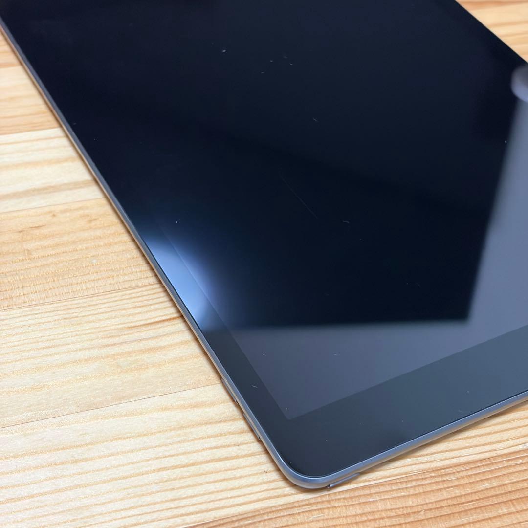 Apple iPad 第7世代 10.2インチ 本体