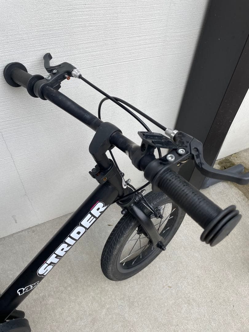 STRIDER ストライダー 14X 中古 ピンクをブラックに塗装
