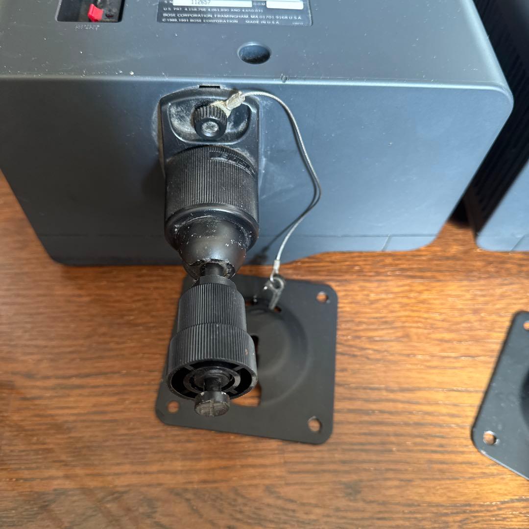 BOSEスピーカー101IT 天井吊り下げブラケット付き