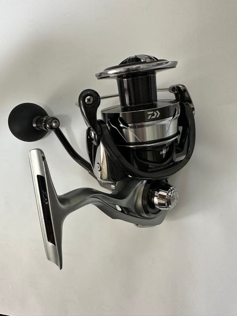 LT 6000D CALDIA スピニングリール