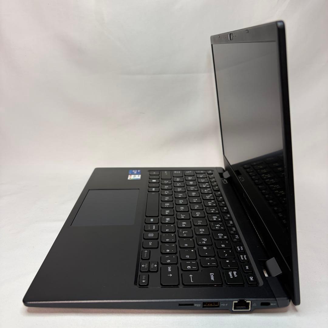 美品 dynabook G83/HU 第11世代 i7 16GB 512GB