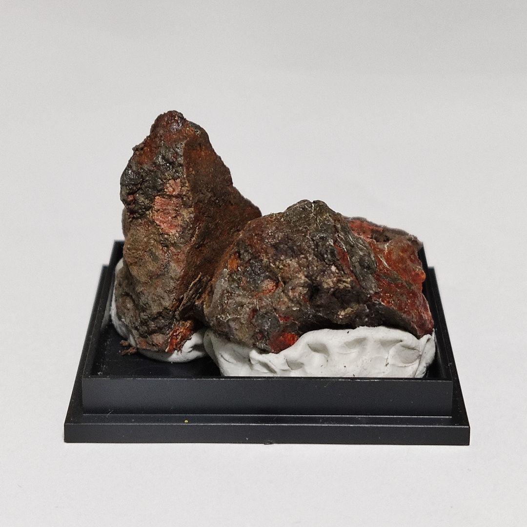 希少！パワーストーン　天然石　原石　桜石　母岩付　ケース入り　No.178