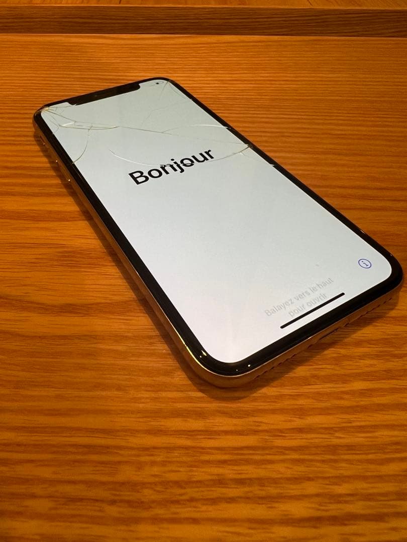 iPhone X 本体　シルバー 64GB