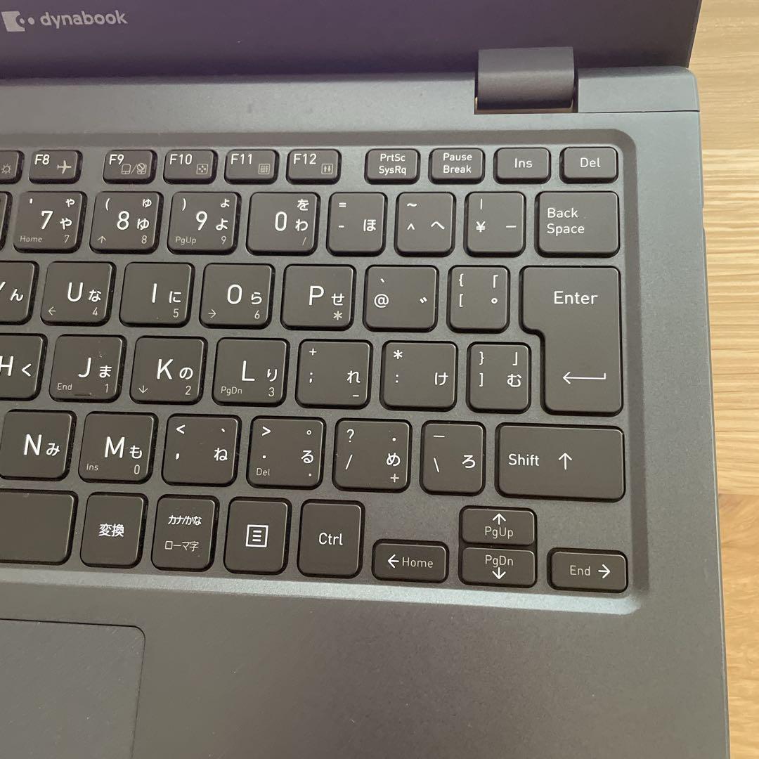 【極美品】dynabook G83/HU 第11世代 i5 16GB 256GB