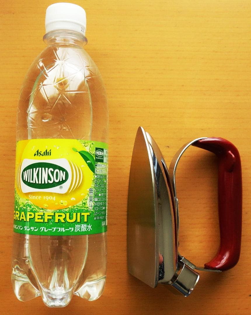 骨董　東芝 ミゼットアイロン E1-2A形 通電可 アンティーク ミニアイロン