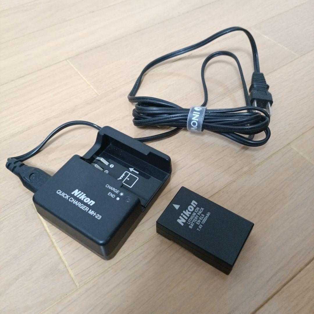 ニコン D60 + AF-S ニッコール 18-55mm